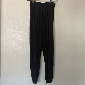 H&M basics black jogger style pants
